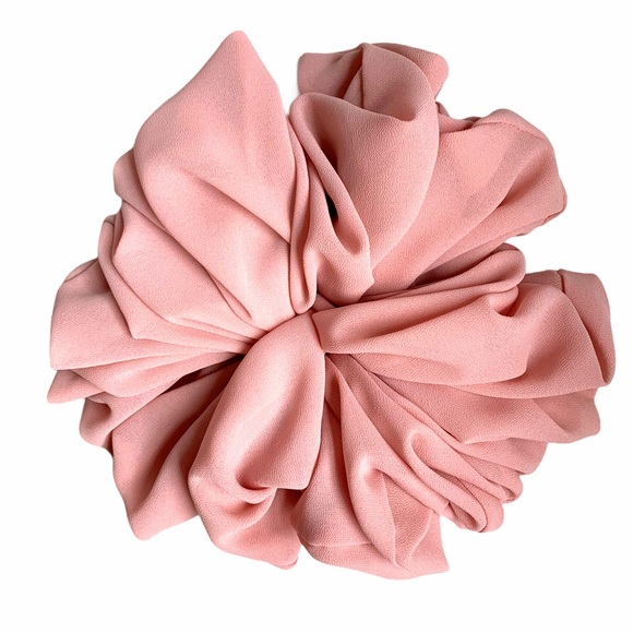 Joiia Jumbo Oversize XXL Scrunchie- Desert Rose - Picture 2 of 2